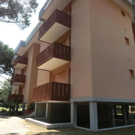 Seaside Bright Flat With Terrace - Beahost Μπιμπιόνε