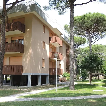 Seaside Bright Flat With Terrace - Beahost Μπιμπιόνε