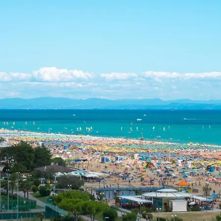 Seaside Bright Flat With Terrace - Beahost Διαμέρισμα